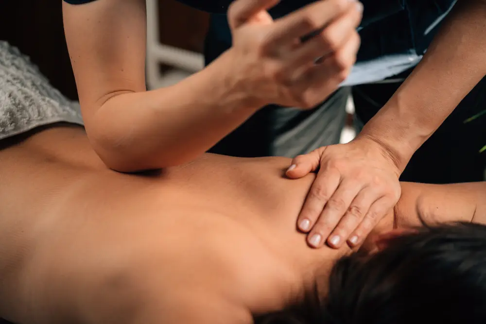 Sport Deep Tissue Massage Sport Deep Tissue Massage